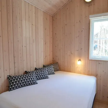 Four Bedroom Holiday In *